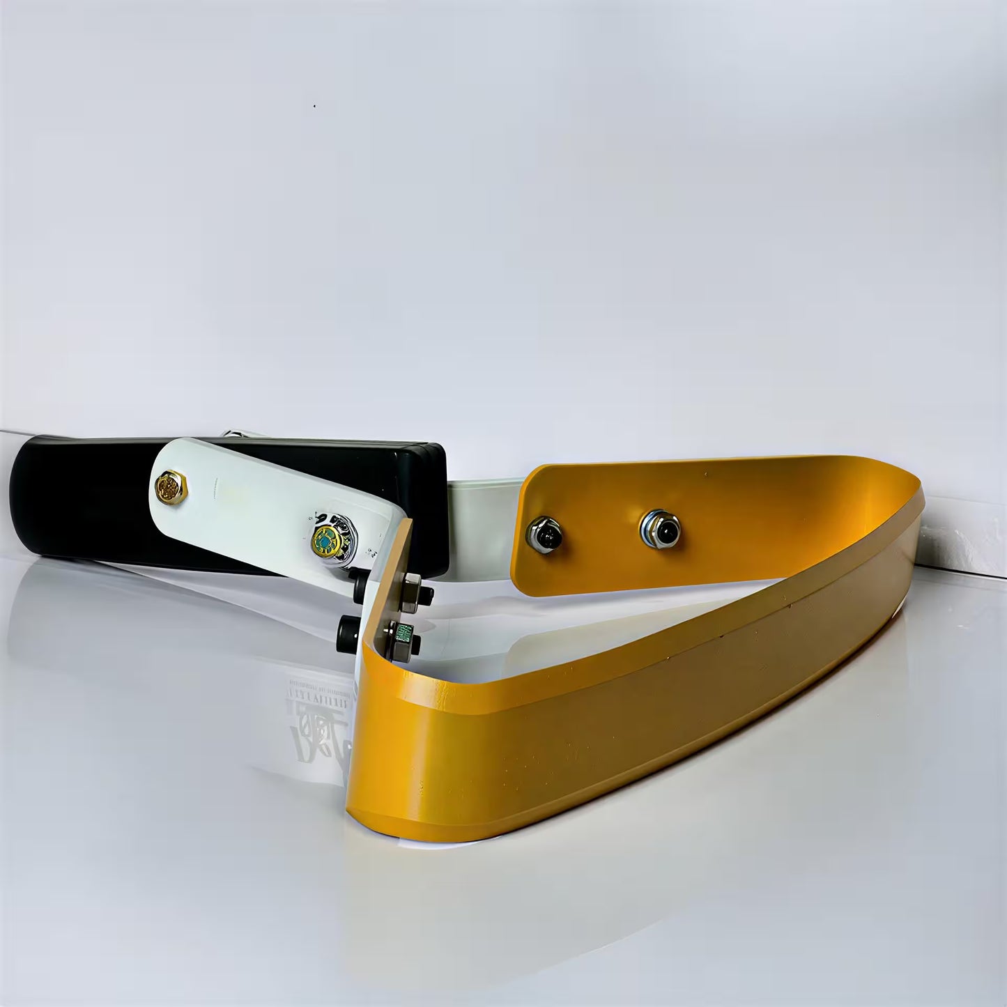 Azada de acero afilada de 30 cm